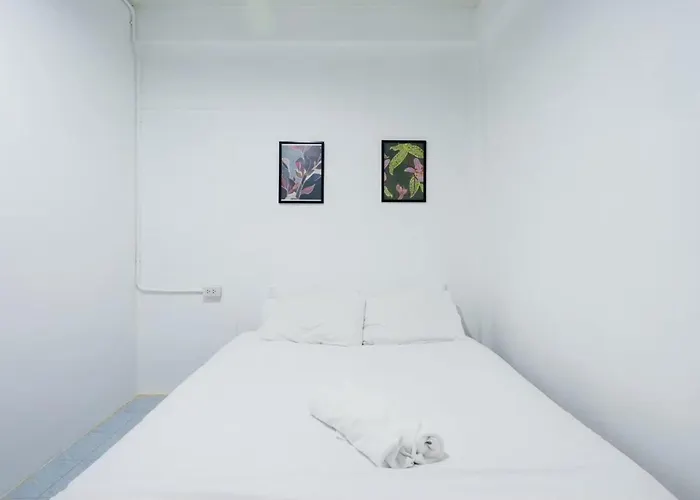 Znap Bts เอกมัย 42-1 公寓 曼谷
